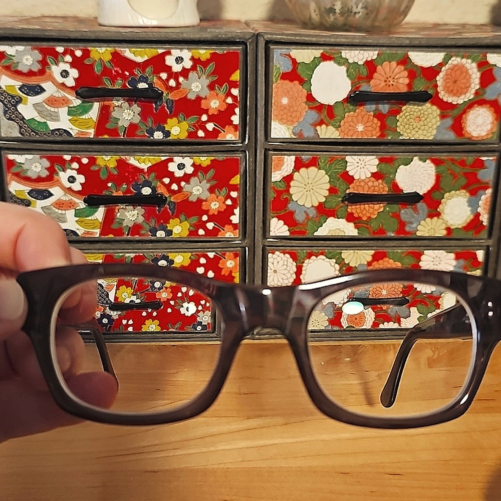 Cutler And Gross Glasses - image 5